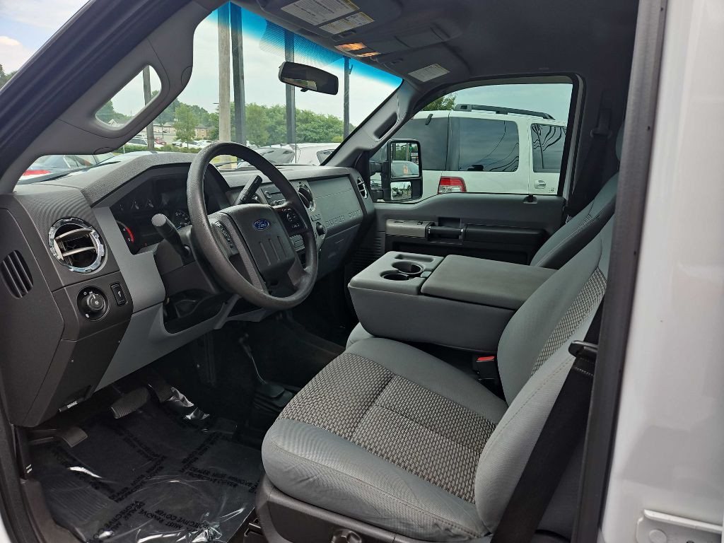 2014 Ford F-250 Image 11