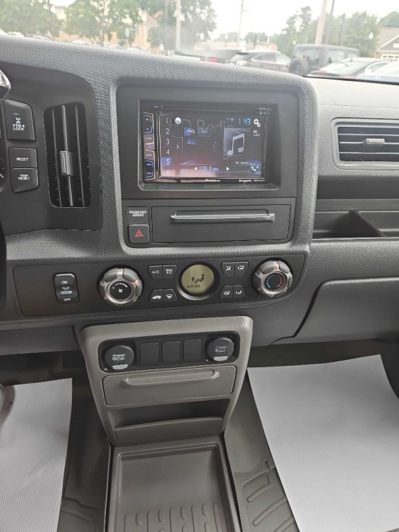 2013 Honda Ridgeline Image 13