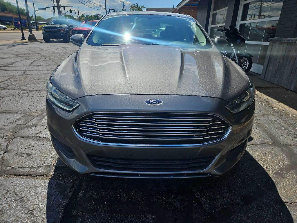 2013 Ford Fusion Image 2