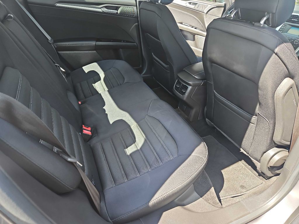 2013 Ford Fusion Image 11