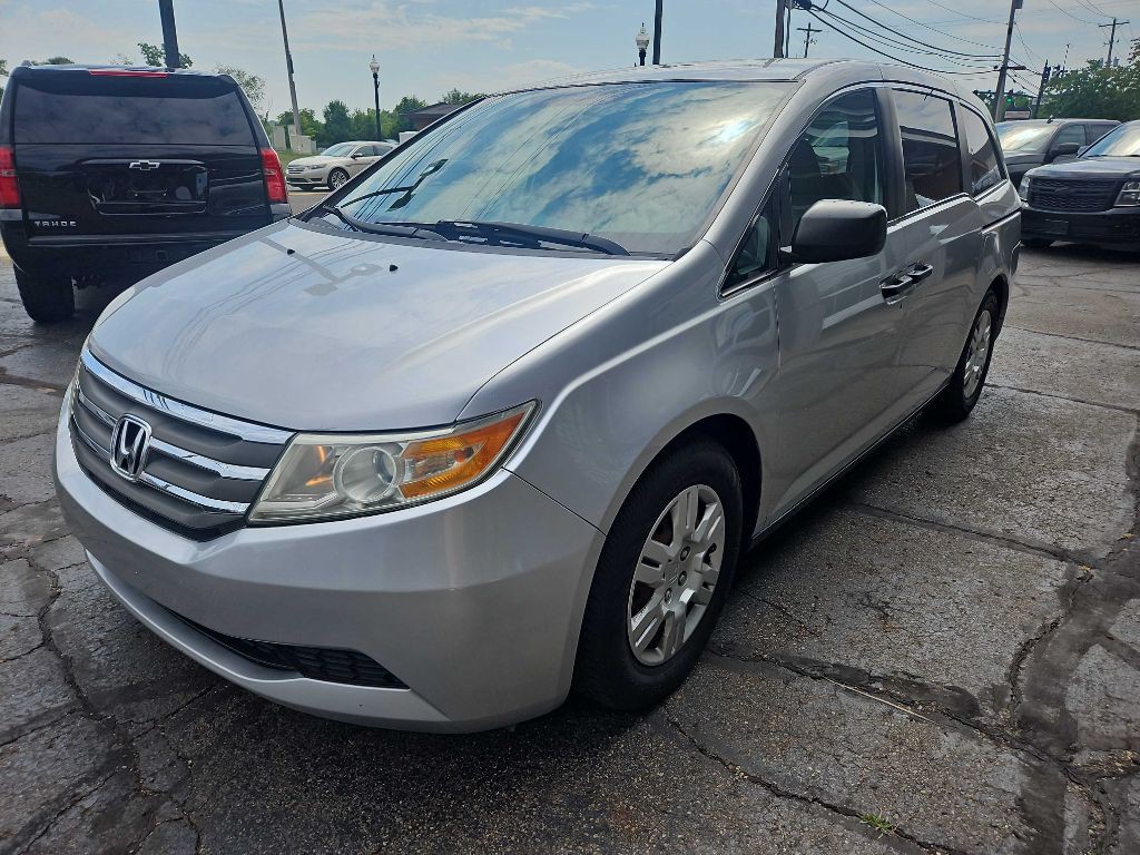 2012 Honda Odyssey Image 3