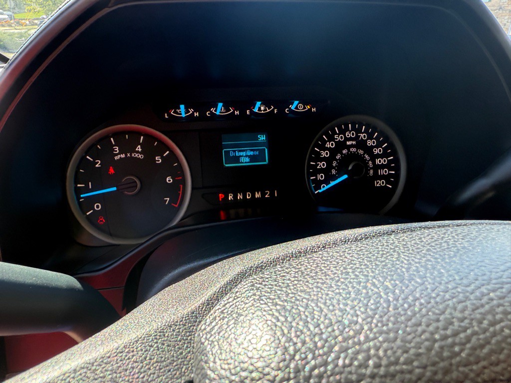 2016 Ford F-150 Image 16