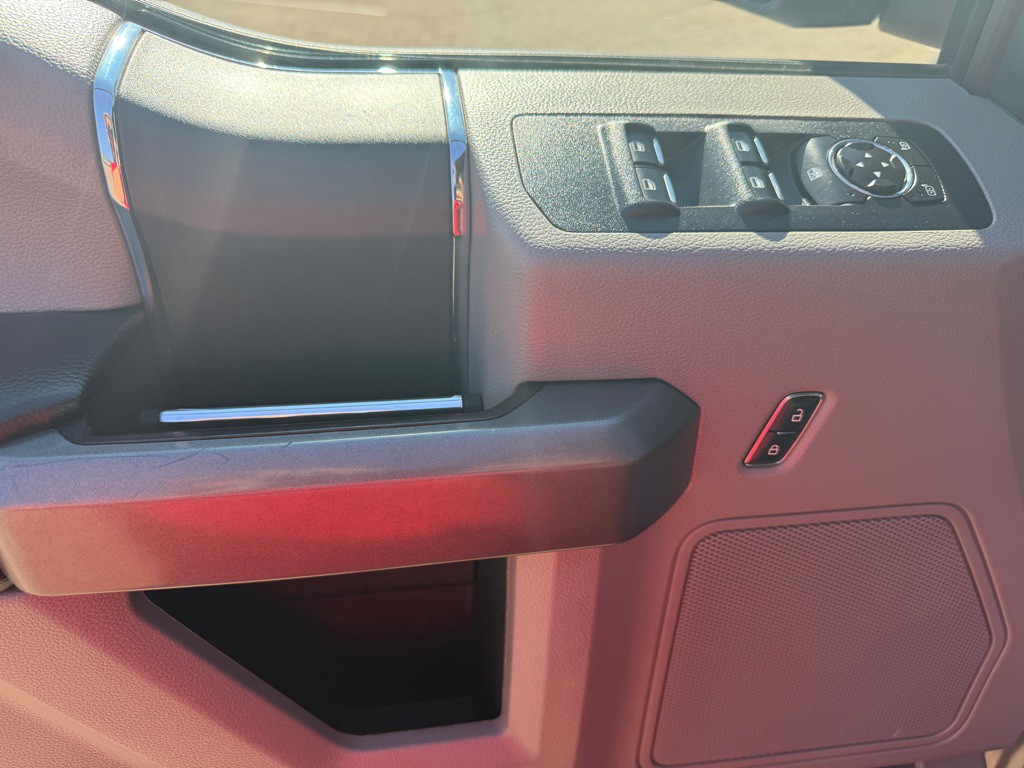 2016 Ford F-150 Image 18