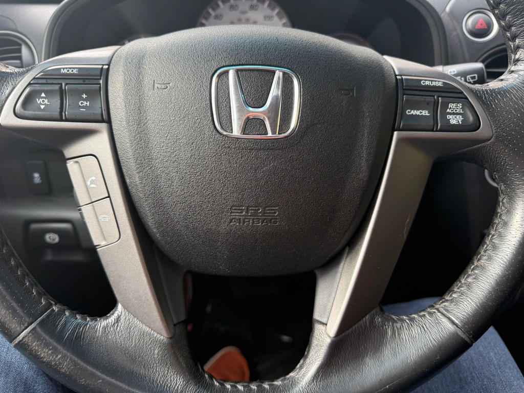 2014 Honda Pilot Image 17