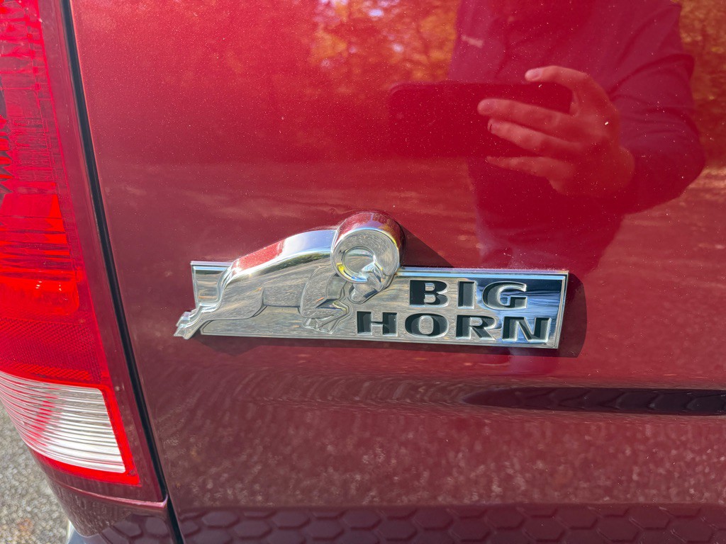 2016 RAM 1500 Image 9