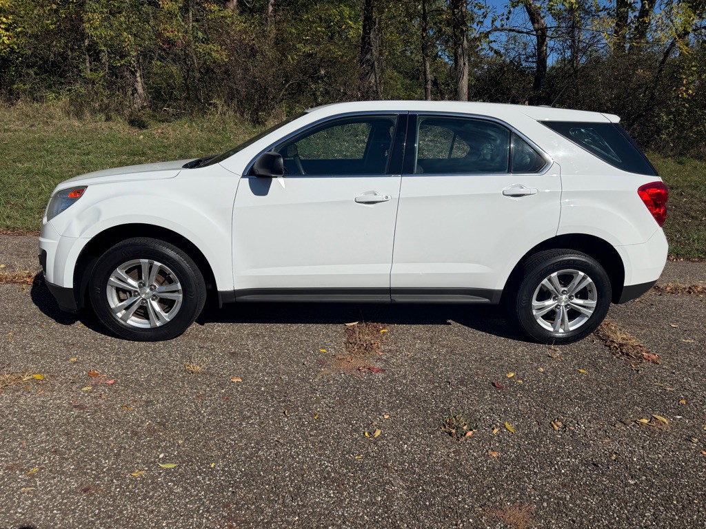 2015 Chevrolet Equinox Image 2