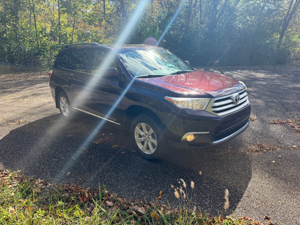 2012 Toyota Highlander Image 1