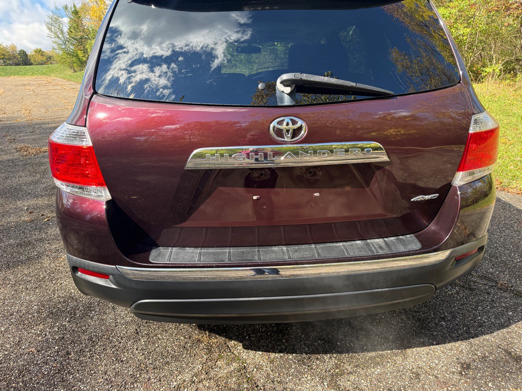 2012 Toyota Highlander Image 7