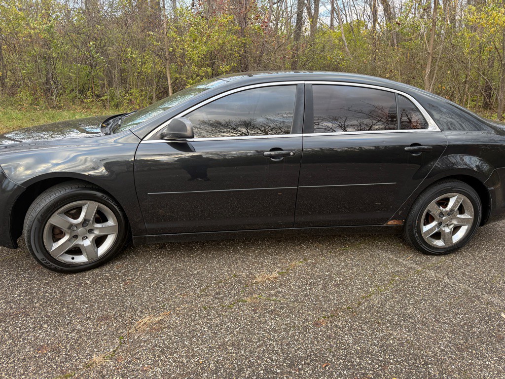 2012 Chevrolet Malibu Image 4