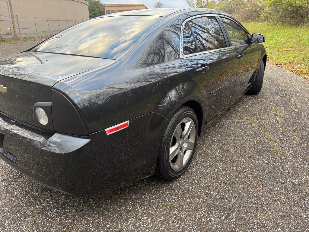 2012 Chevrolet Malibu Image 7