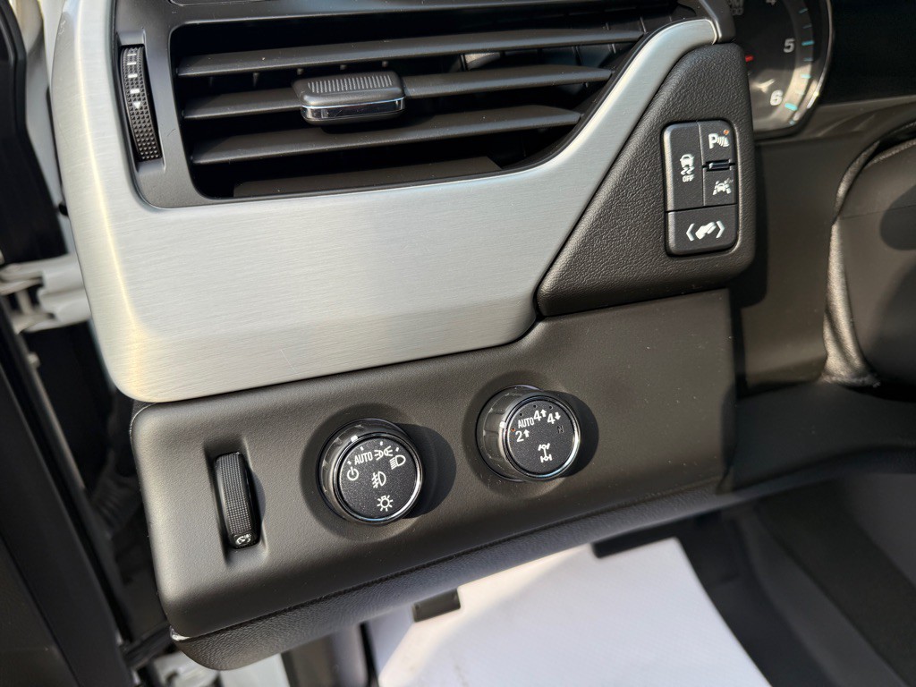 2018 GMC Yukon Image 19