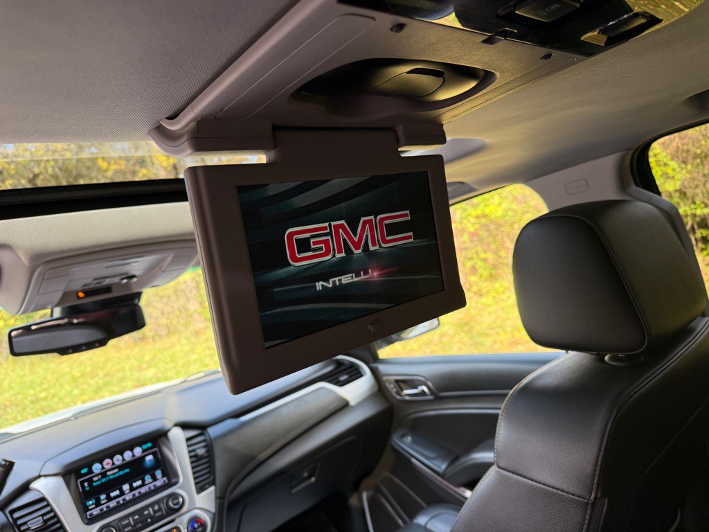2018 GMC Yukon Image 24