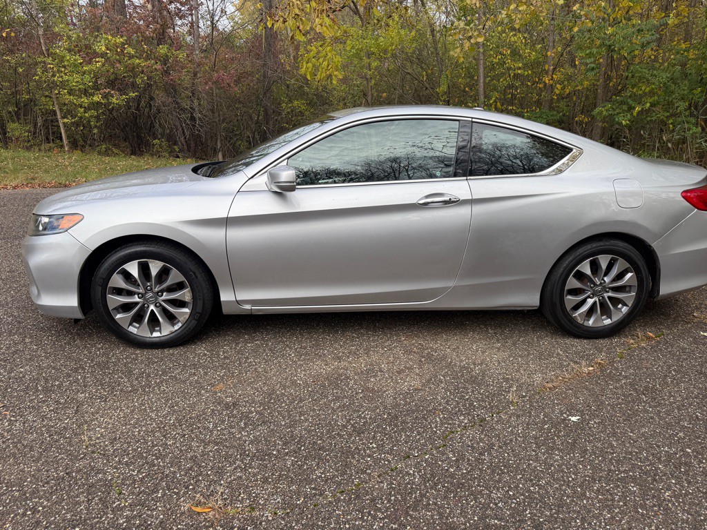 2015 Honda Accord Image 6