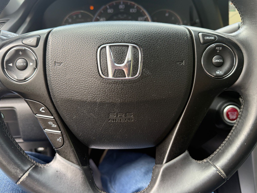 2015 Honda Accord Image 19