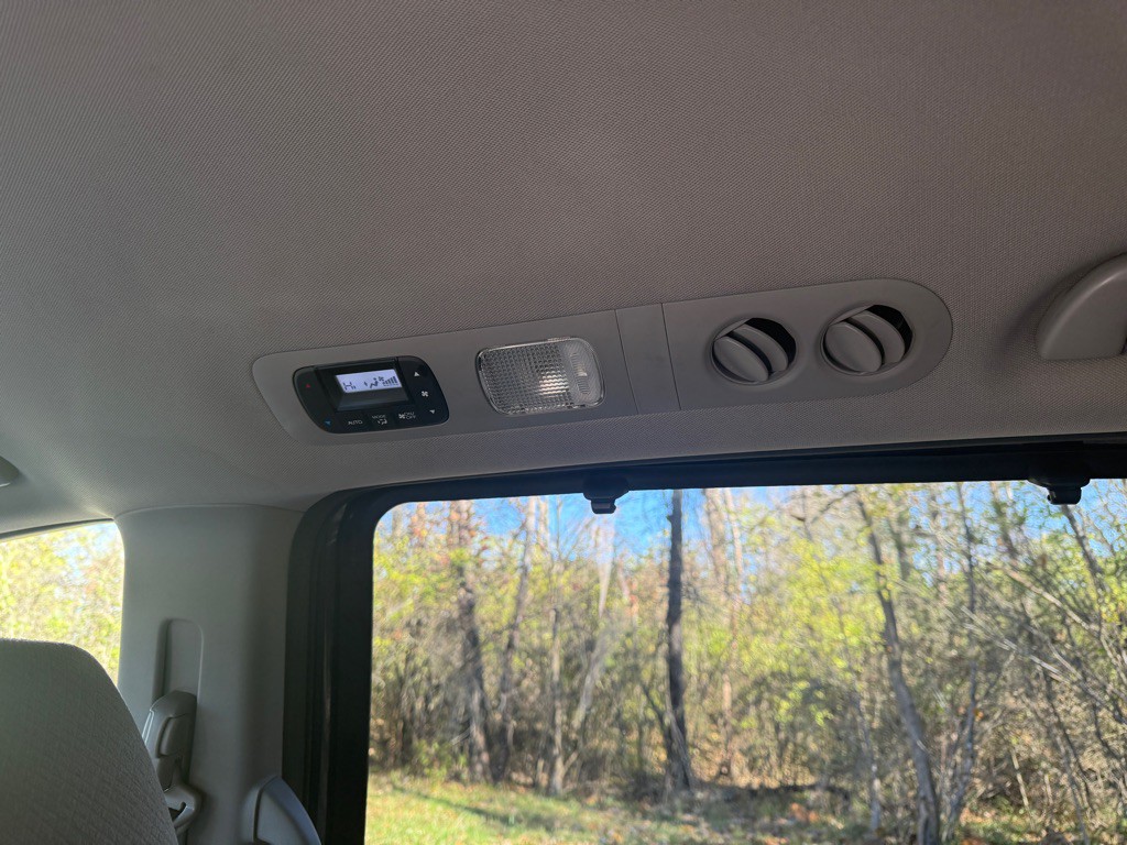 2016 Honda Odyssey Image 25