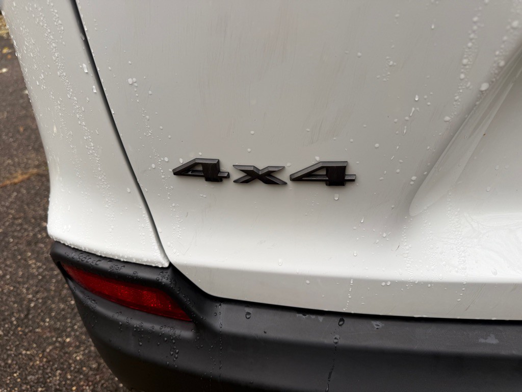 2020 Jeep Cherokee Image 9