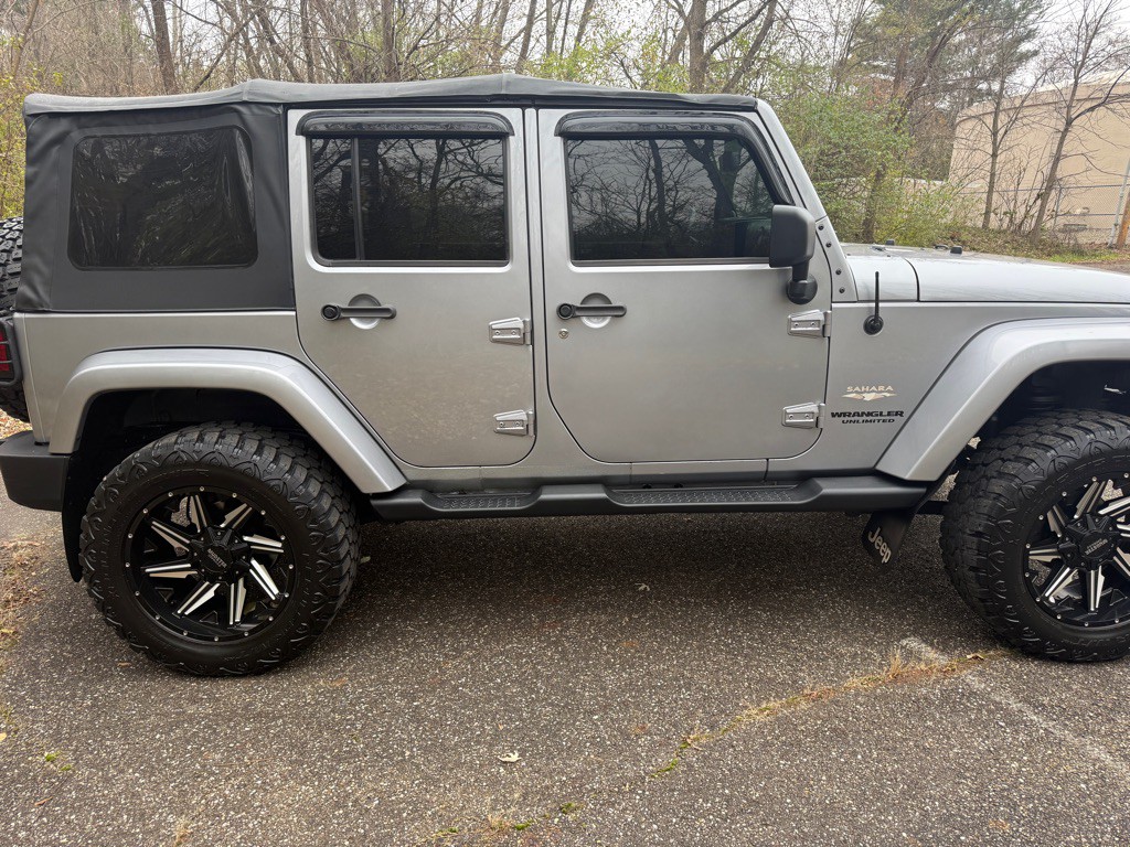 2013 Jeep Wrangler Unlimited Image 10