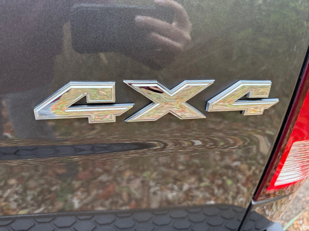 2017 RAM 1500 Image 10