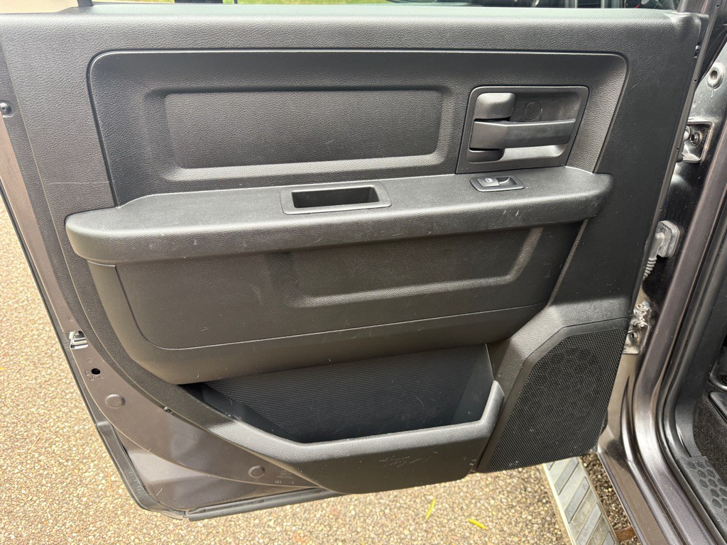 2017 RAM 1500 Image 21