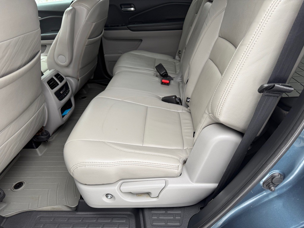 2019 Honda Pilot Image 16