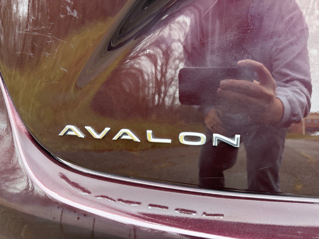 2014 Toyota Avalon Image 8