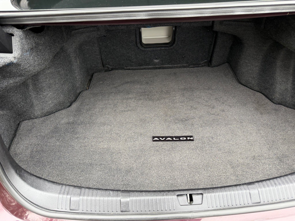 2014 Toyota Avalon Image 20