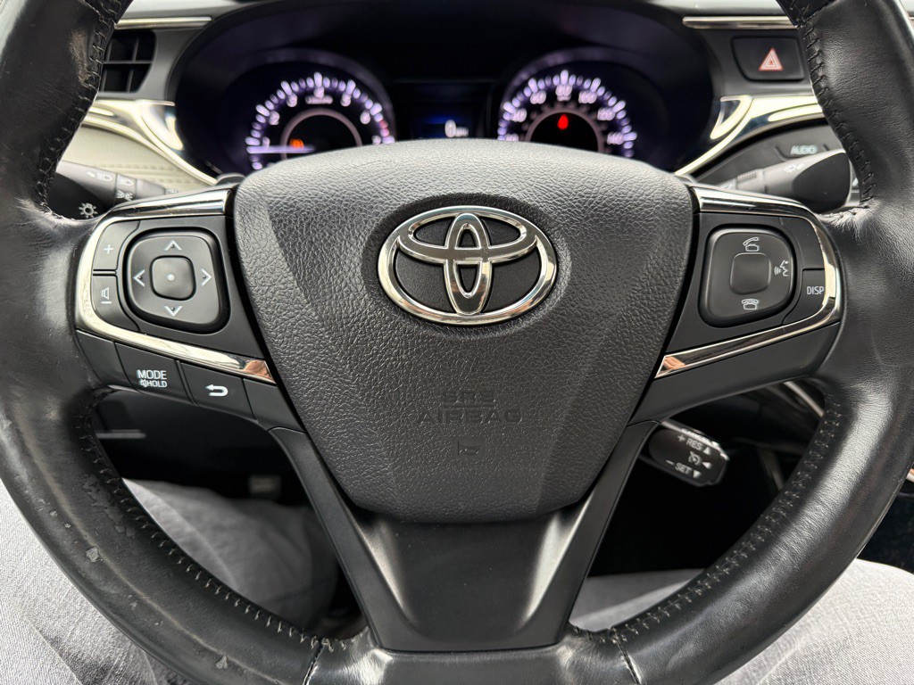 2014 Toyota Avalon Image 21