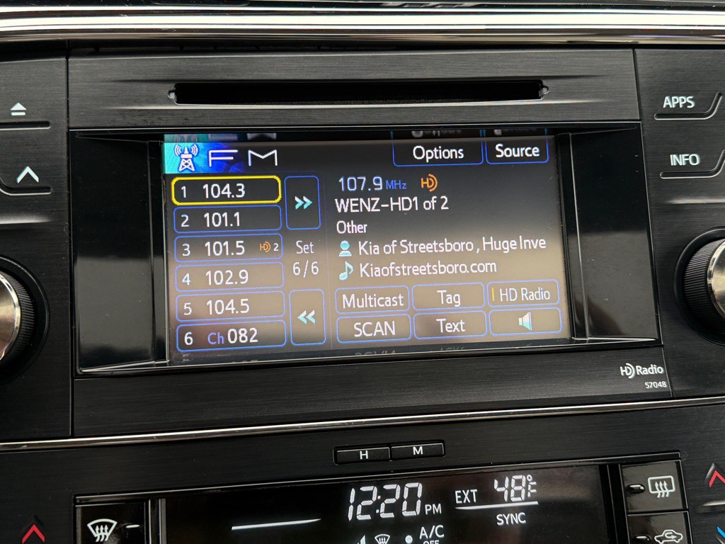 2014 Toyota Avalon Image 23