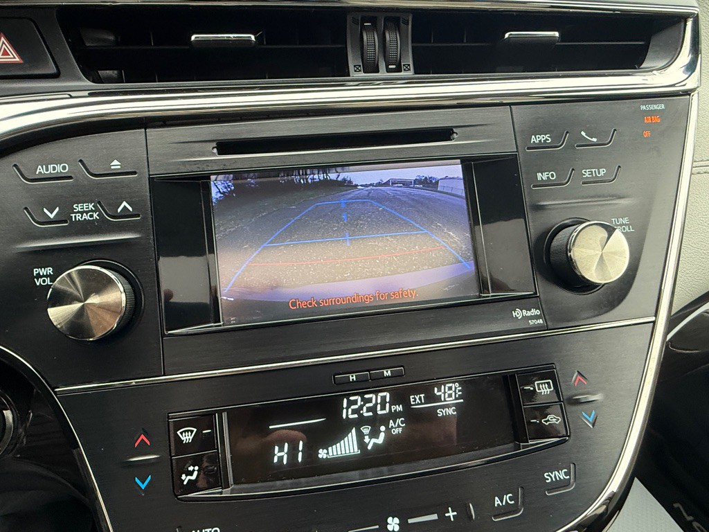 2014 Toyota Avalon Image 25