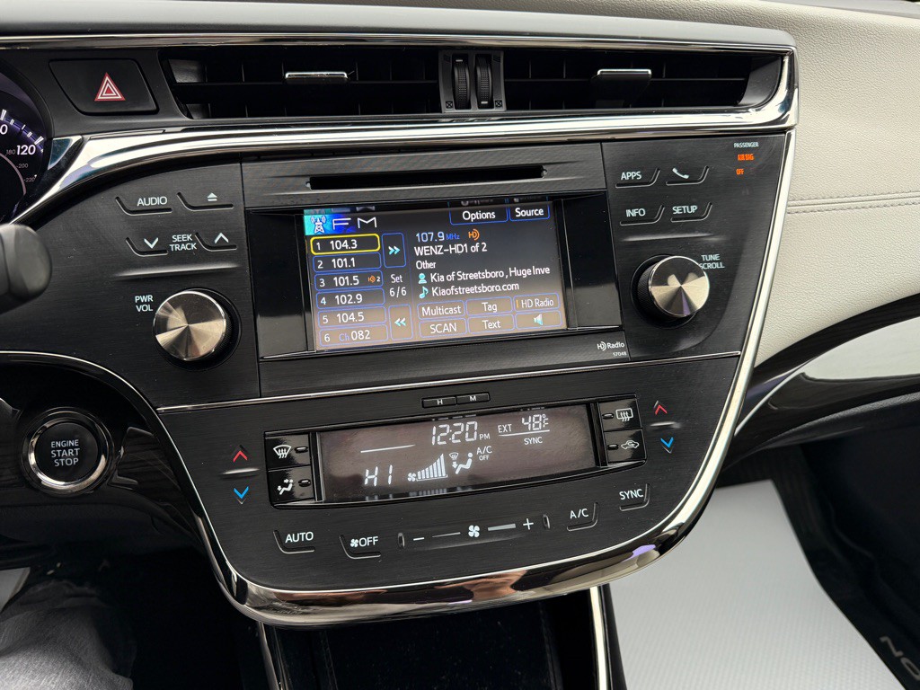 2014 Toyota Avalon Image 26