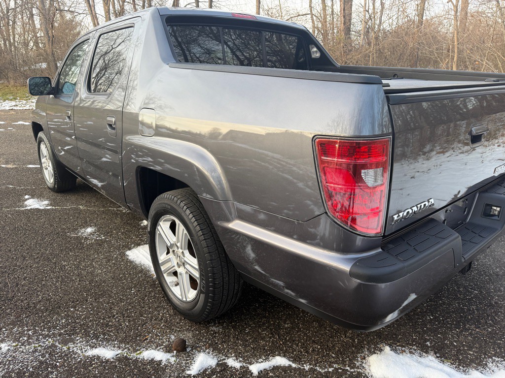 2014 Honda Ridgeline Image 7