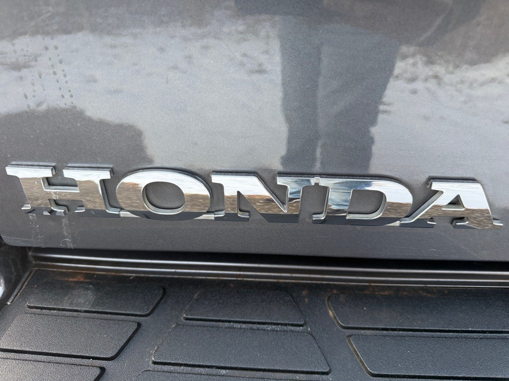 2014 Honda Ridgeline Image 9
