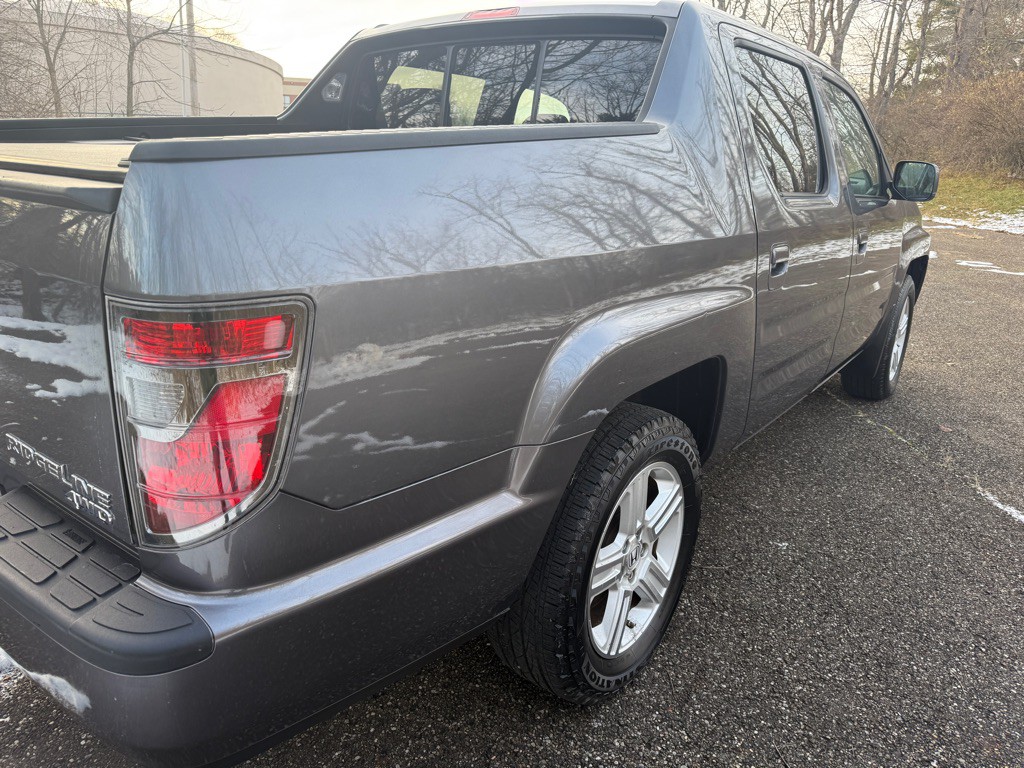 2014 Honda Ridgeline Image 13