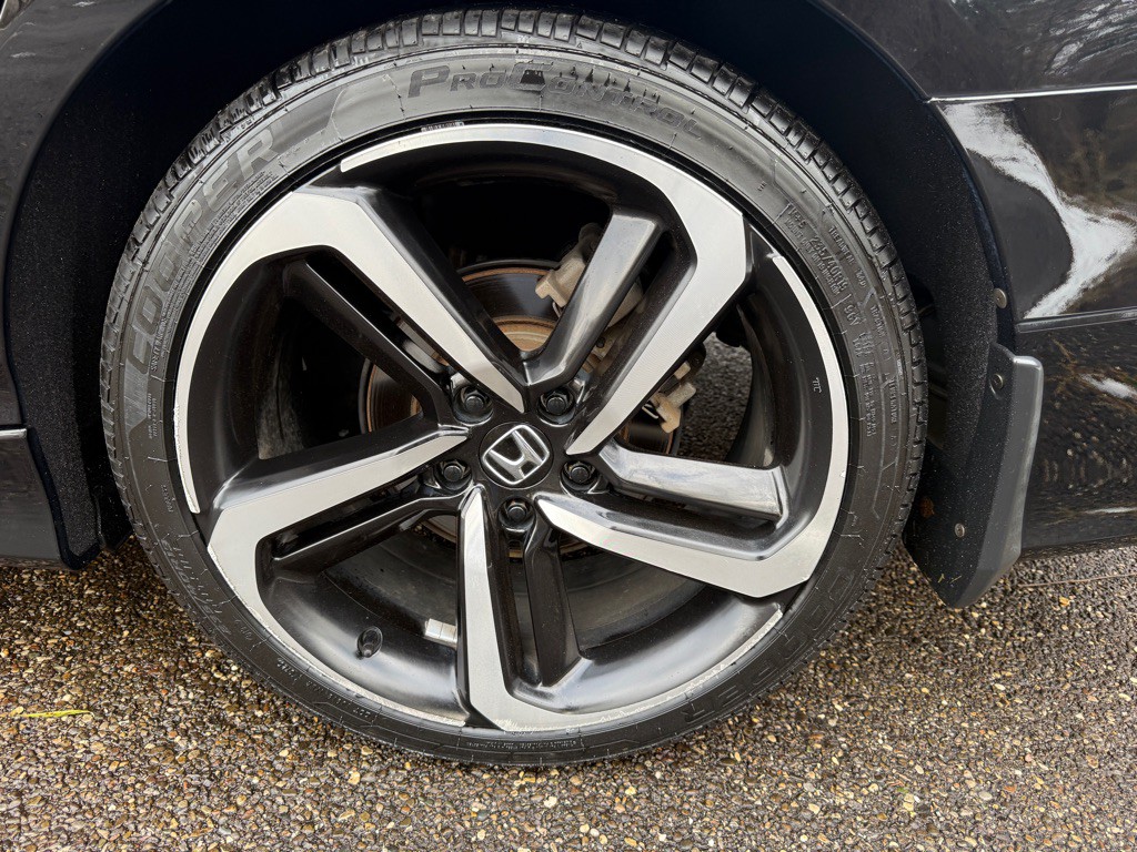 2018 Honda Accord Image 7