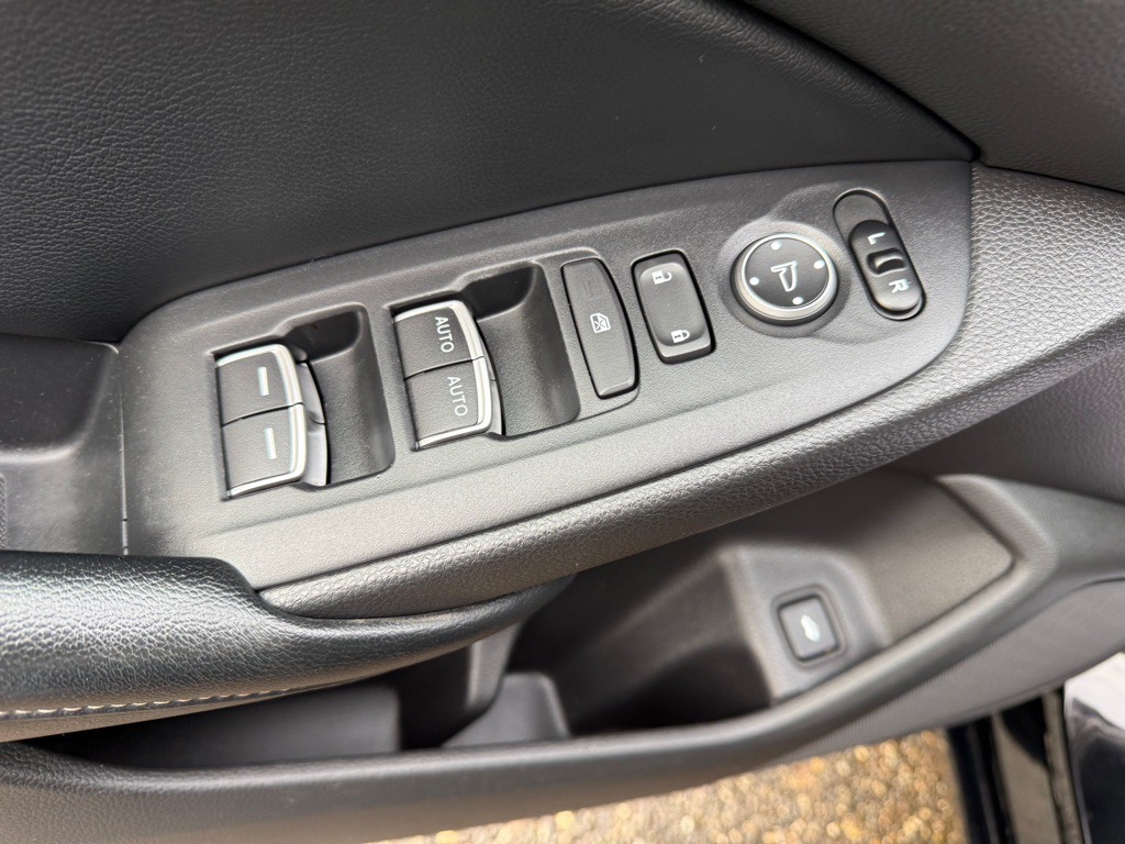 2018 Honda Accord Image 19