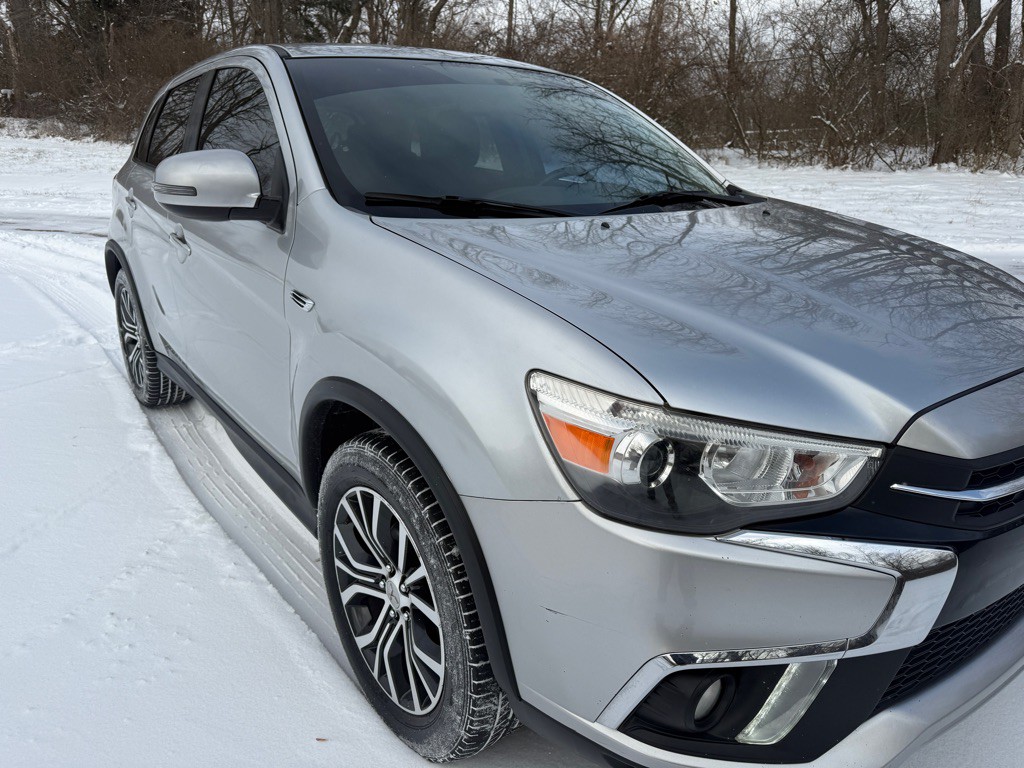 2019 Mitsubishi Outlander Image 12