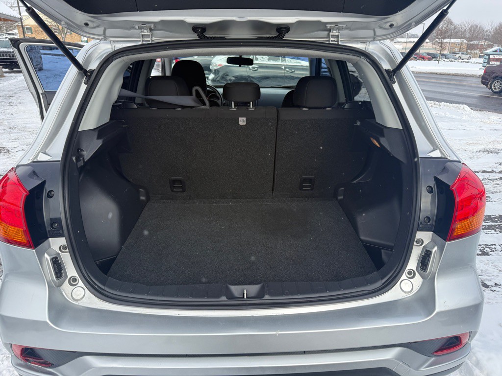 2019 Mitsubishi Outlander Image 13