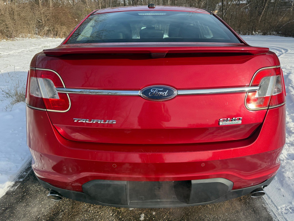 2010 Ford Taurus Image 7