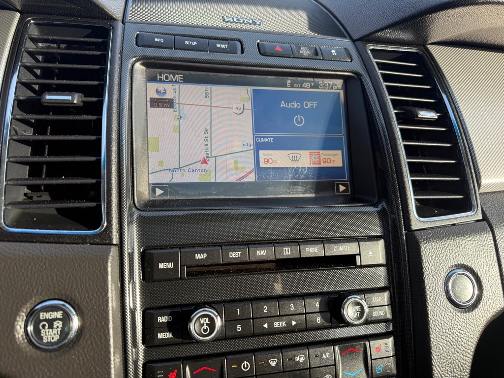 2010 Ford Taurus Image 21