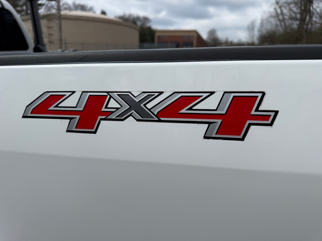 2015 Chevrolet Colorado Image 8