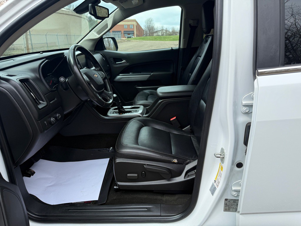 2015 Chevrolet Colorado Image 17