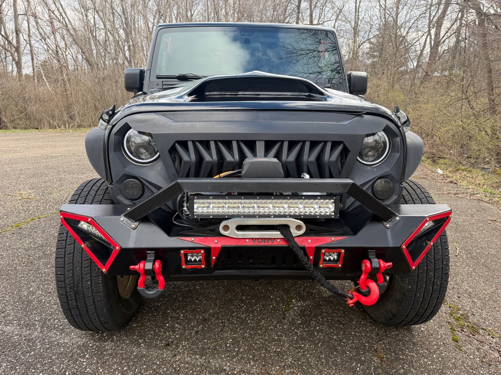 2012 Jeep Wrangler Unlimited Image 3