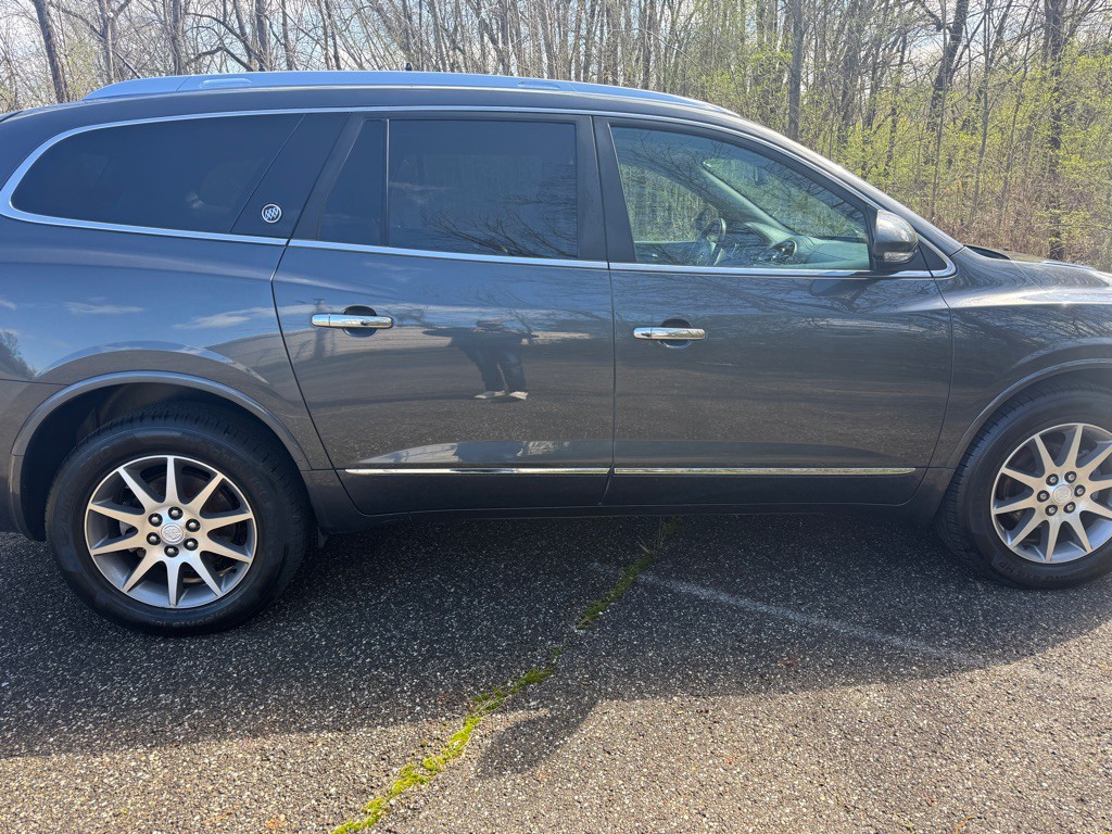 2014 Buick Enclave Image 9