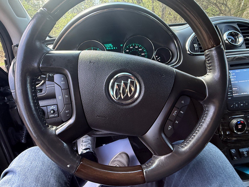 2014 Buick Enclave Image 17