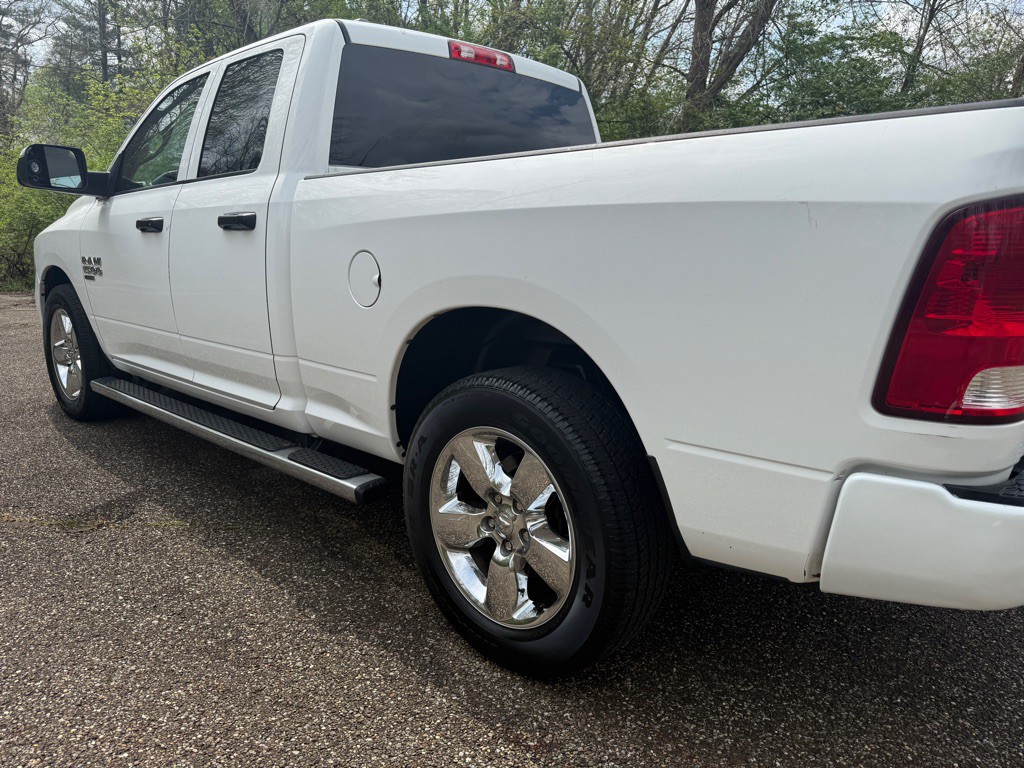 2019 RAM 1500 Image 8