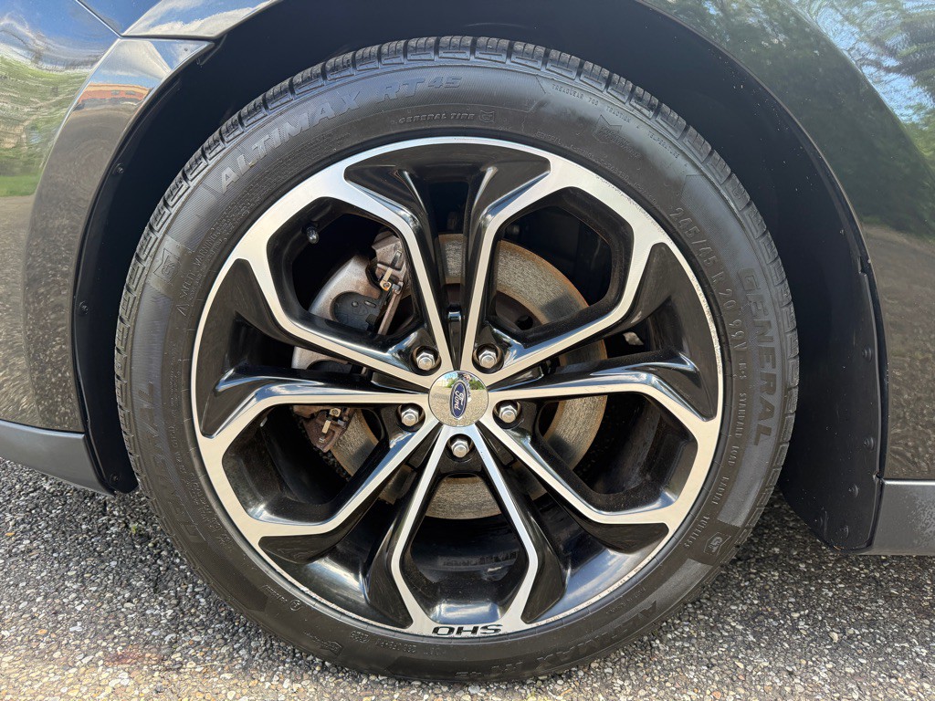 2013 Ford Taurus Image 6