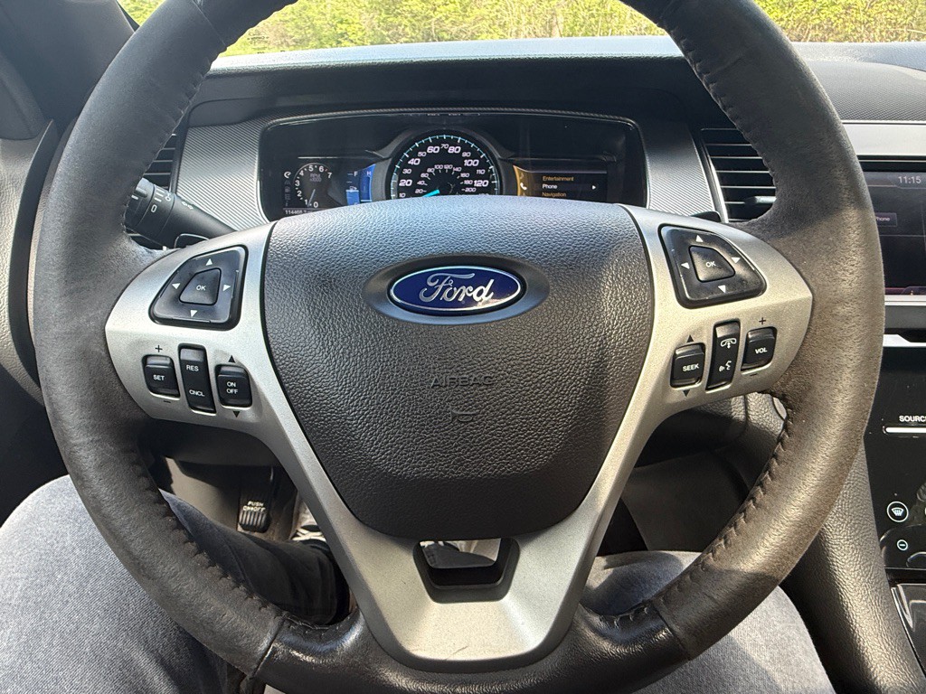 2013 Ford Taurus Image 22