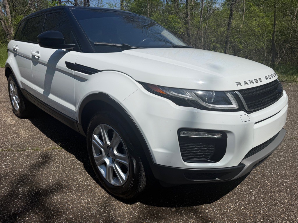 2018 Land Rover Range Rover Evoque Image 2