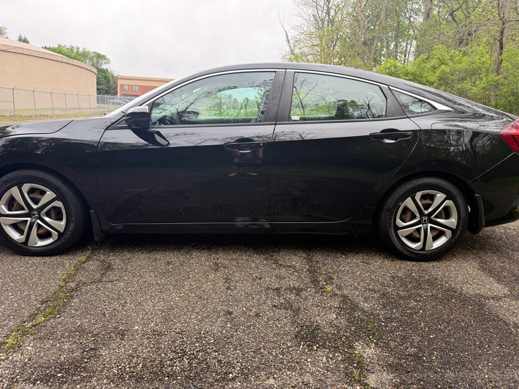 2017 Honda Civic Image 4