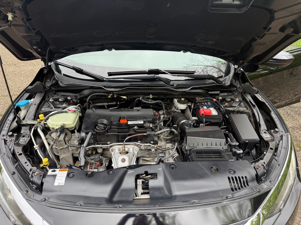 2017 Honda Civic Image 16